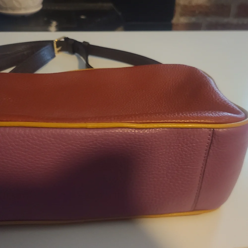 Coach Leather Shoulder Bag in Brown with Brown Crossbody Strap Included